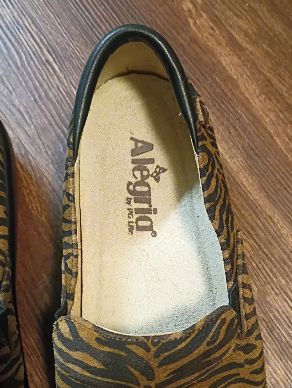 Alegria keli women